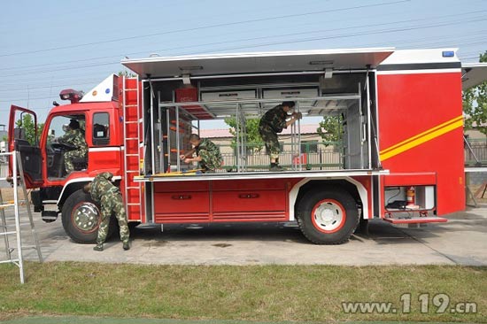 京海淀消防新配發(fā)地震救援車 提升應(yīng)急處突能力