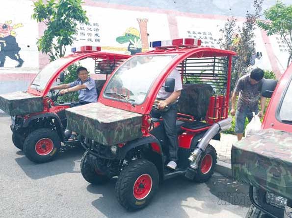 全能型消防摩托車